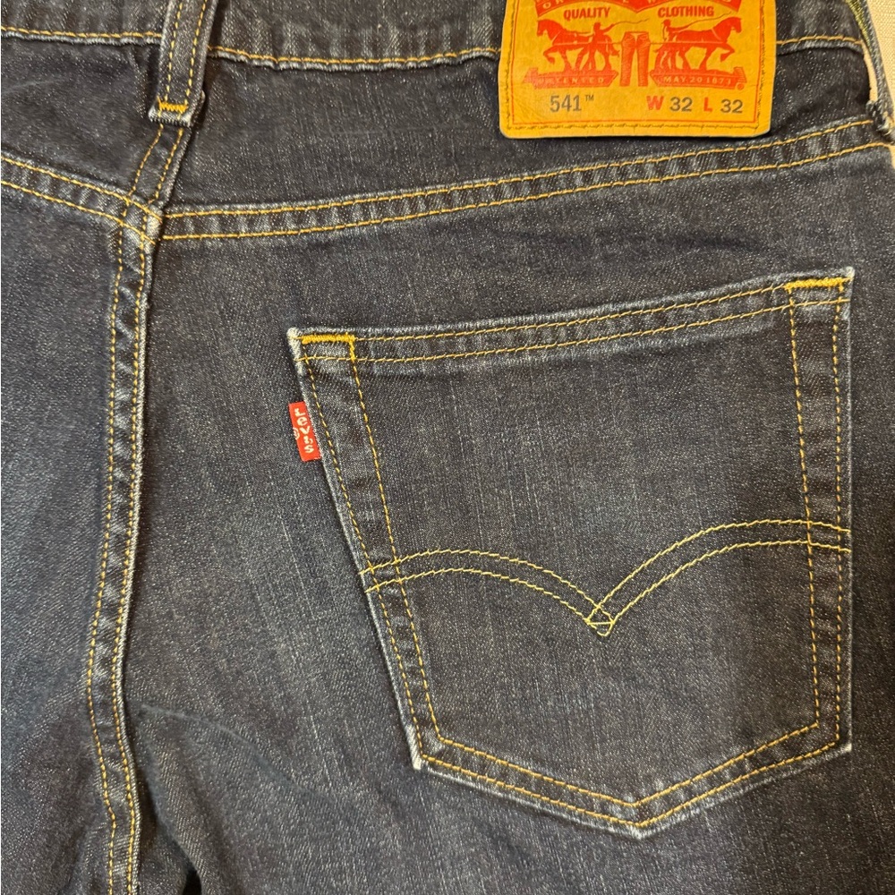 Levi's Men's Indigo Slim Straight Jeans